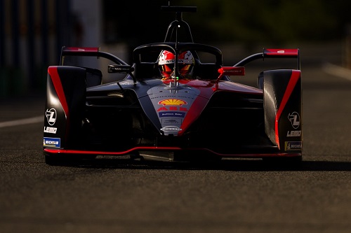 1574414106875136.jpg 500日產e.dams車隊備戰世界電動方程式錦標賽第六季的首輪比賽 2.jpg